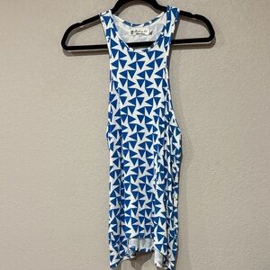 Fighting Eel Tank Tempo